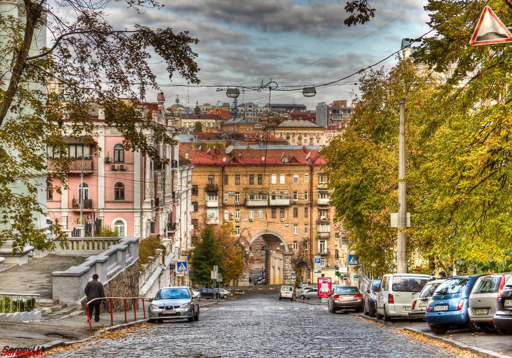 Two Bedroom Apartment On Liuteranska Street Kyiv Exterior foto